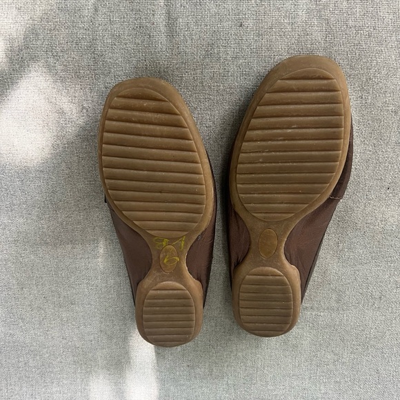 Donald J. Pliner Bronze Woven Flats - Picture 7 of 11